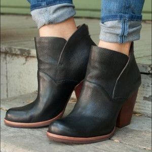 Kork-Ease Castaneda Booties